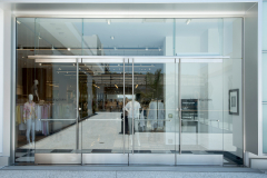 AP-Glazing-All-Glass-Entrance-7